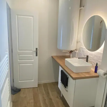 Petite Maison Chic En Dordogne Neuvic (Dordogne)